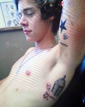 Harry Styles tatoo Harry Styles tatoo